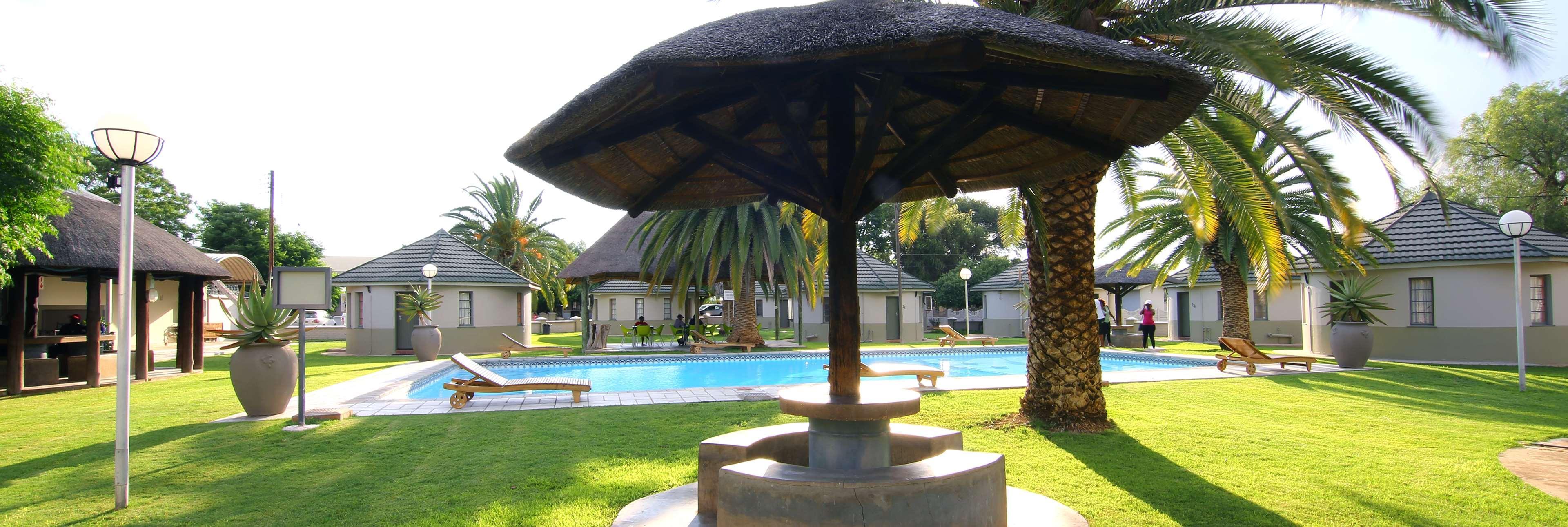 Kalahari Arms Hotel Khemsbok Экстерьер фото