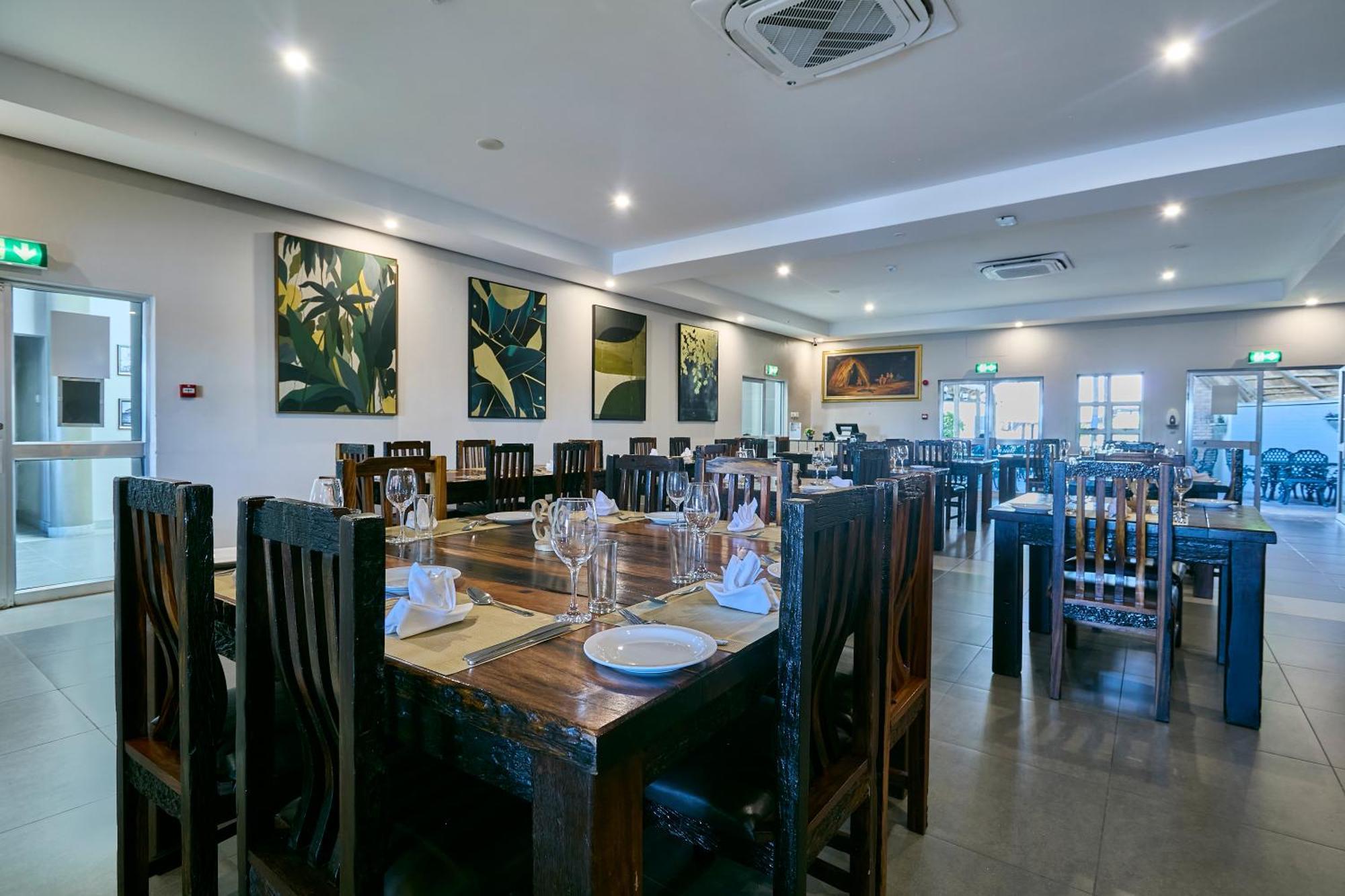 Kalahari Arms Hotel Khemsbok Экстерьер фото