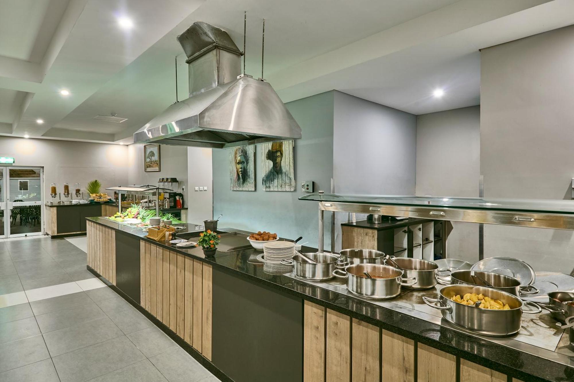 Kalahari Arms Hotel Khemsbok Экстерьер фото