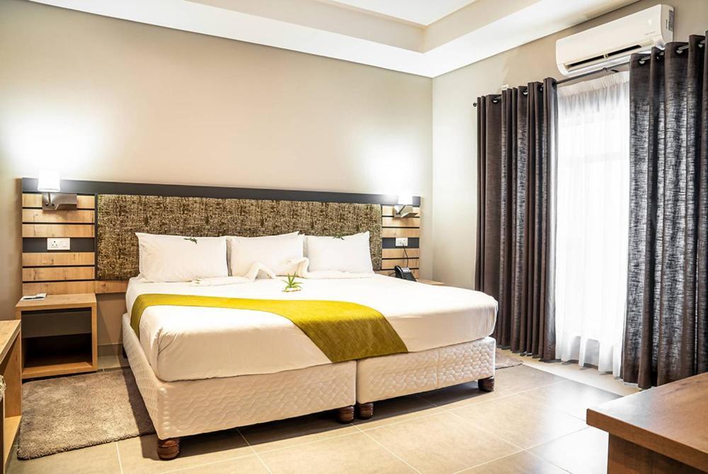Kalahari Arms Hotel Khemsbok Экстерьер фото