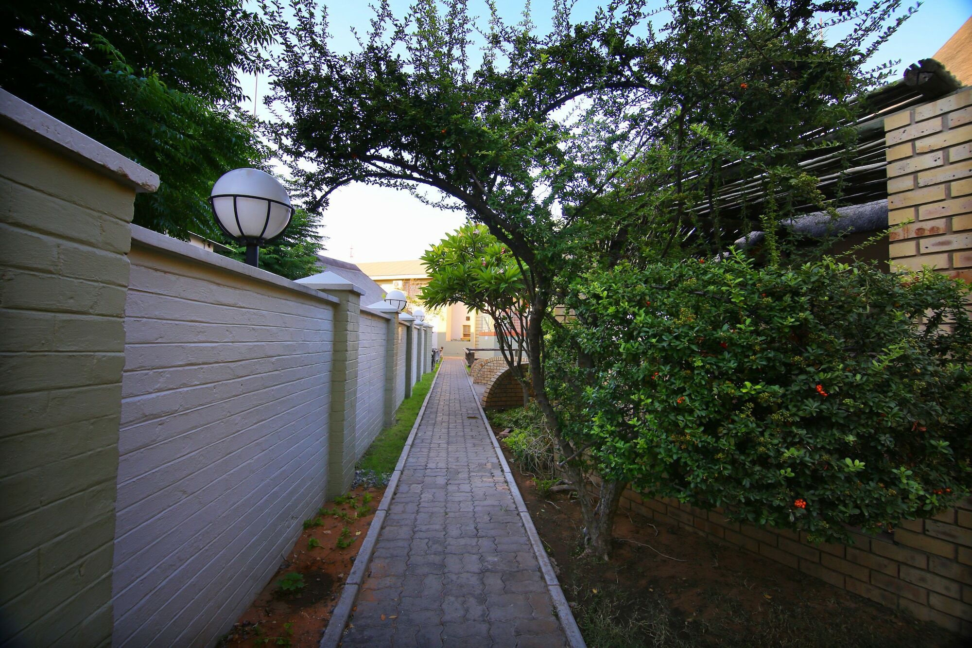 Kalahari Arms Hotel Khemsbok Экстерьер фото